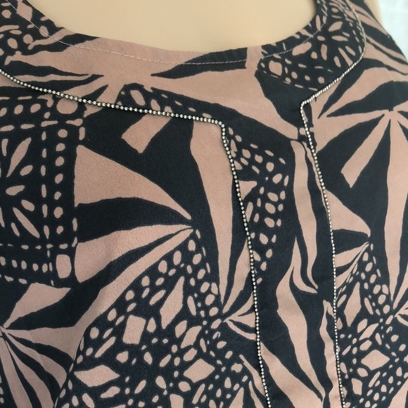 Collective concepts flowy sleeveless print top - Picture 2 of 9